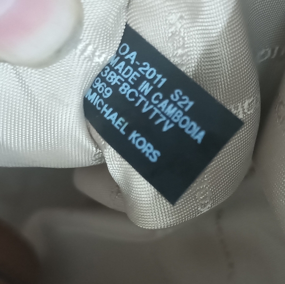 Authentic Michael Kors Jet Set Heritage Large Tote - Picture 9 of 12